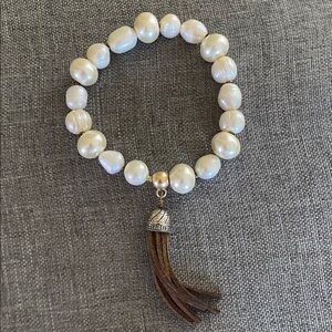 Baroque Pearl Bracelet with Tassel Accent